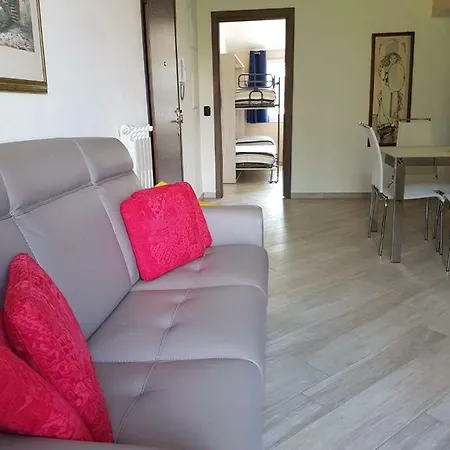 Karina House - Апартаменты